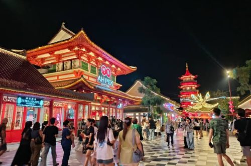 Wisata Malam Menemukan Wajah Berbeda Di Sebuah Tempat